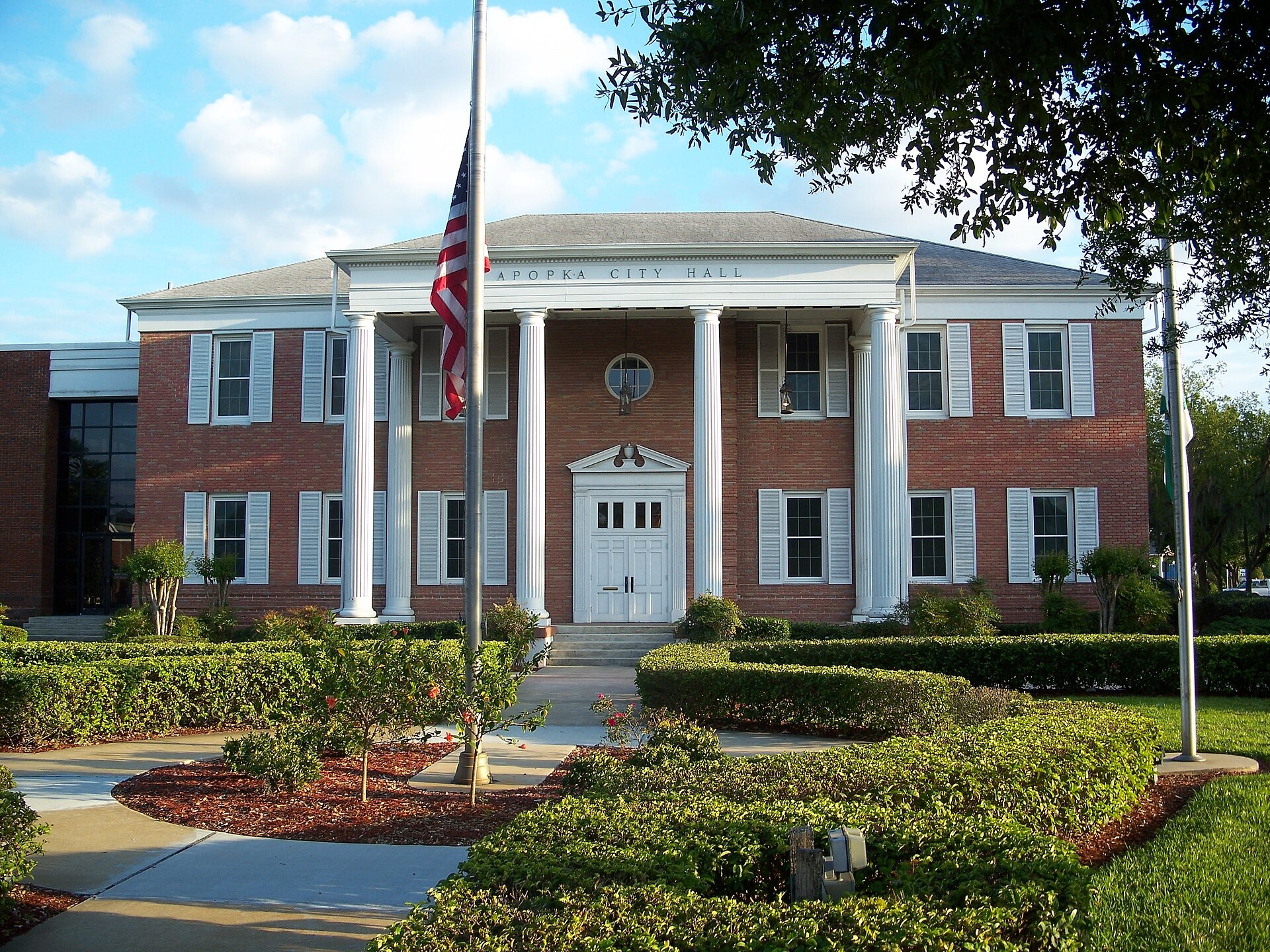 Apopka City Hall, Apopka